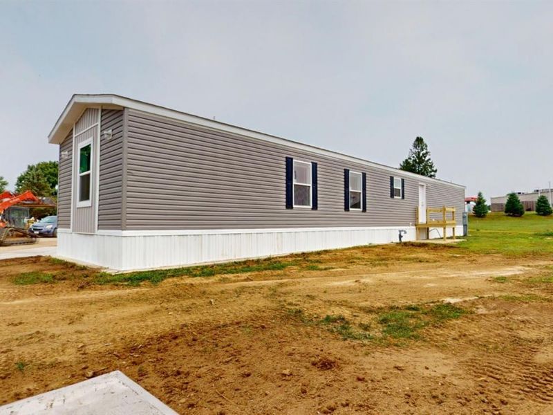 410 E Walton Street, Unit 61, Willard, OH 44890 Photo 3
