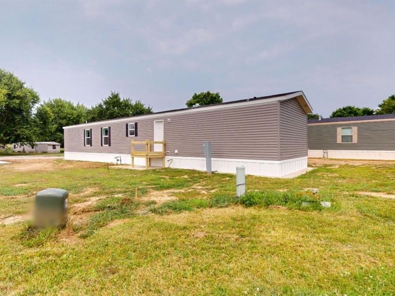 410 E Walton Street, Unit 61, Willard, OH 44890 Photo 5