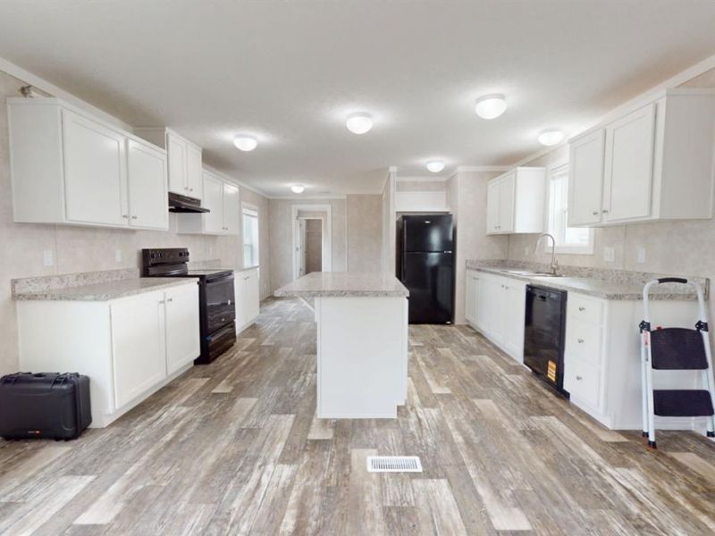 410 E Walton Street, Unit 61, Willard, OH 44890 Photo 7