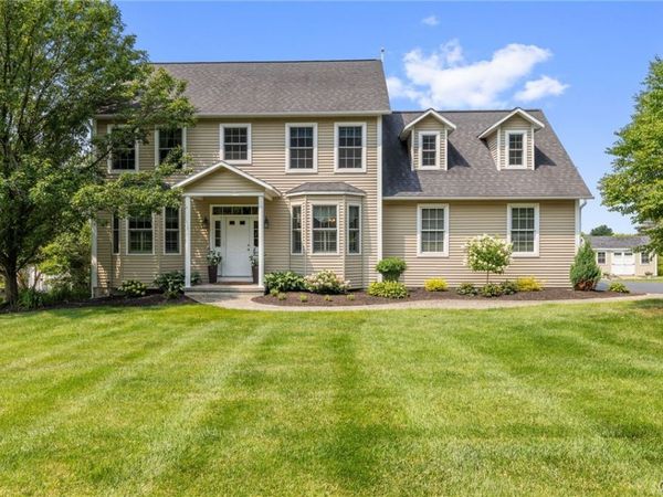 4373 Chilmark Street , Marcellus, NY 13108