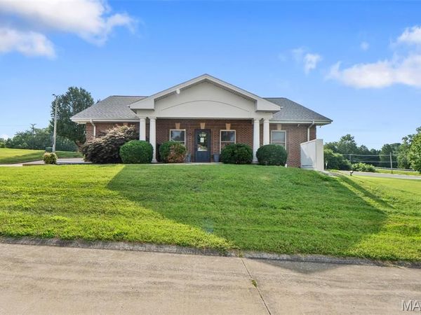 1300 & 1334 Indian Parkway, Jackson, MO 63755