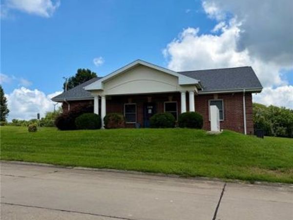 1300 & 1334 Indian Parkway , Jackson, MO 63755