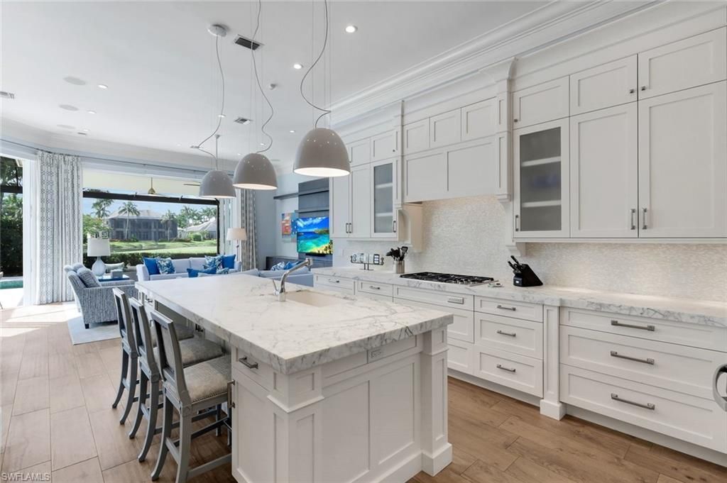 2048 Isla Vista Ln E, Naples, FL 34105 Photo