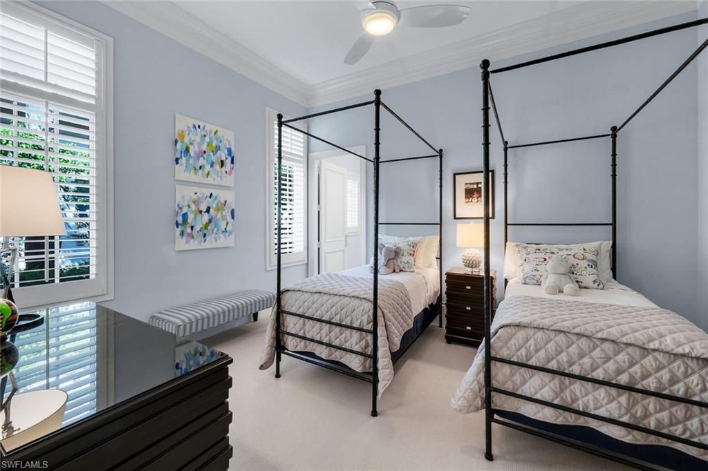 2048 Isla Vista Ln E, Naples, FL 34105 Photo