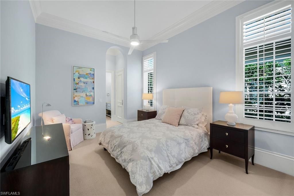 2048 Isla Vista Ln E, Naples, FL 34105 Photo