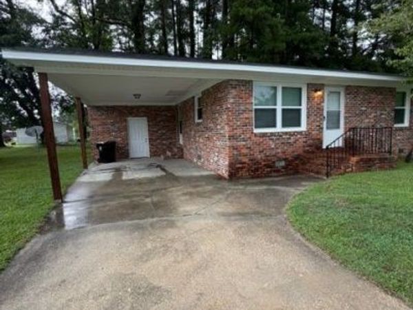 205 Chavis Street, Unit 2, Pembroke, NC 28372