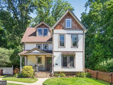 5501 3RD STREET S , ARLINGTON, VA 22204