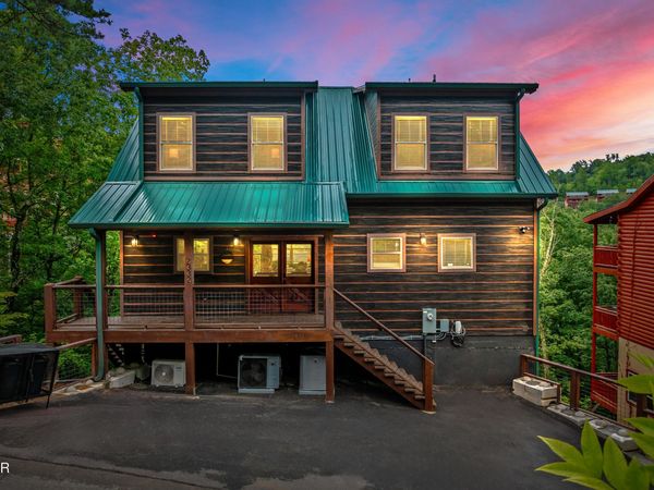 2332 Boulder Way, Sevierville, TN 37862