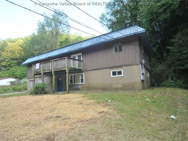14 Cheerful Lane, Charleston, WV 25304