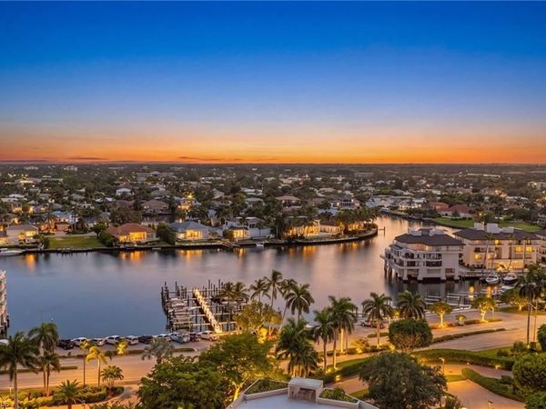 4401 Gulf Shore BLVD N, Unit 1708, NAPLES, FL 34103