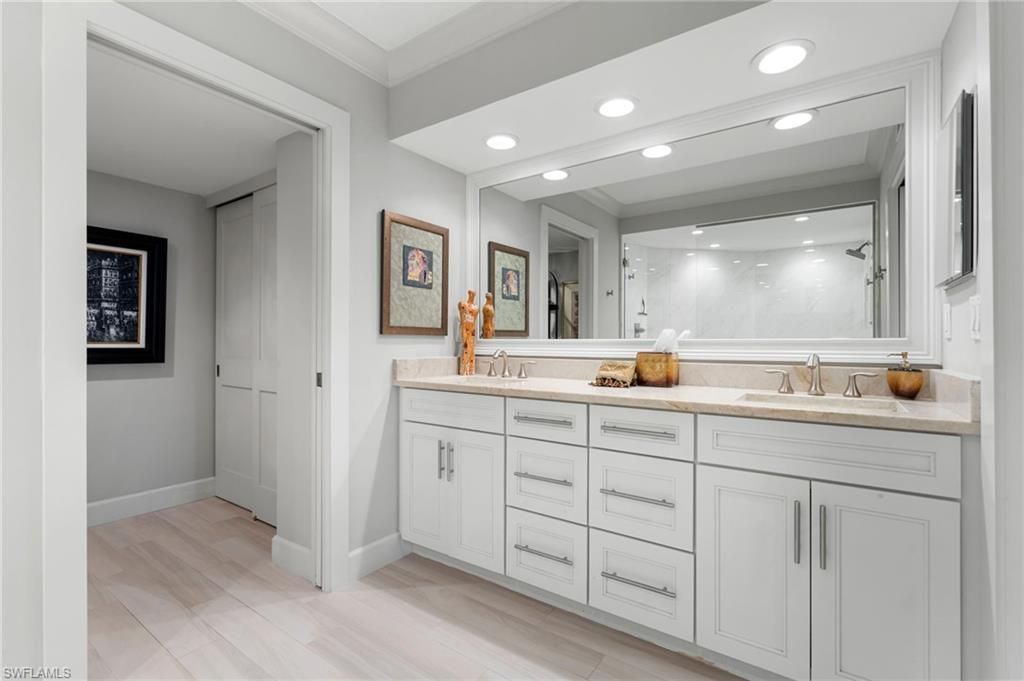 4401 Gulf Shore Blvd N, Unit 1708, Naples, FL 34103 Photo