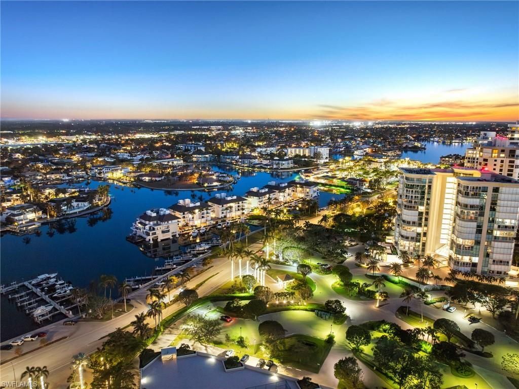4401 Gulf Shore Blvd N, Unit 1708, Naples, FL 34103 Photo