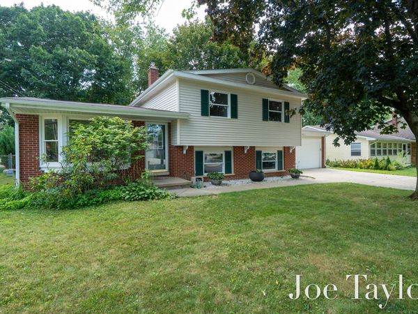 6509 Hampton Street, Portage, MI 49024
