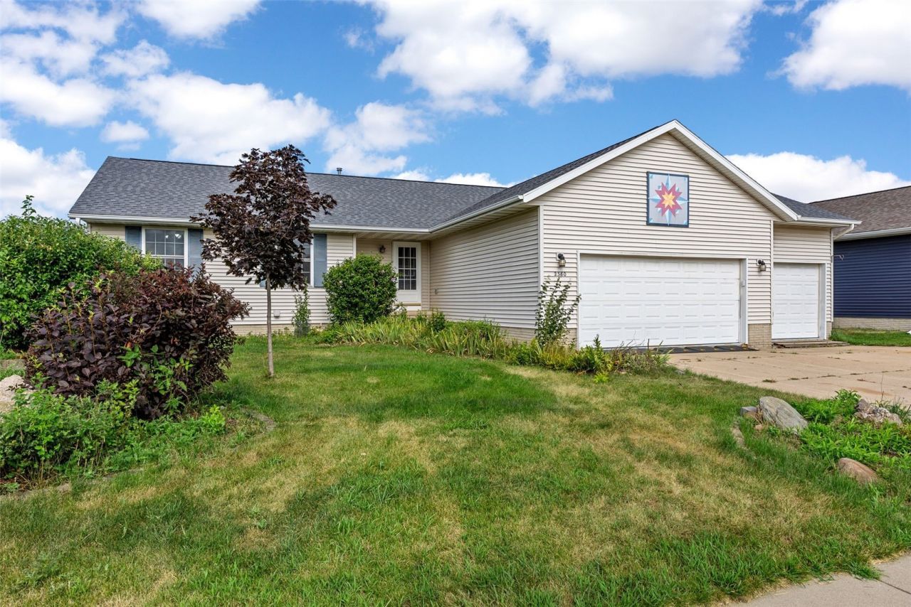 2380 Tamerac Drive, Marion, IA 52302 Main Photo