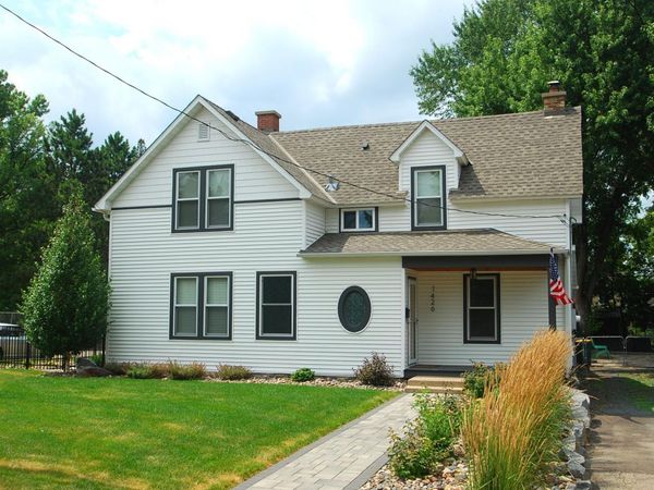 1426 5th Street S, Stillwater, MN 55082