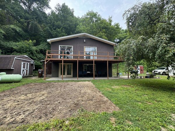 4220 State Route 784 , South Shore, KY 41175