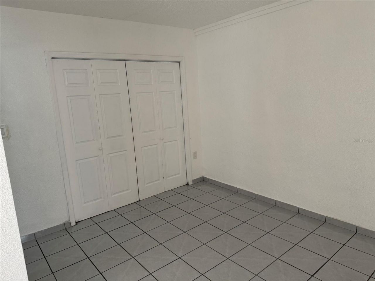 8240 NW 181st Street, Hialeah, FL 33015 Photo