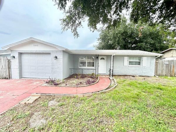 3323 FAIRMOUNT DRIVE , HOLIDAY, FL 34691