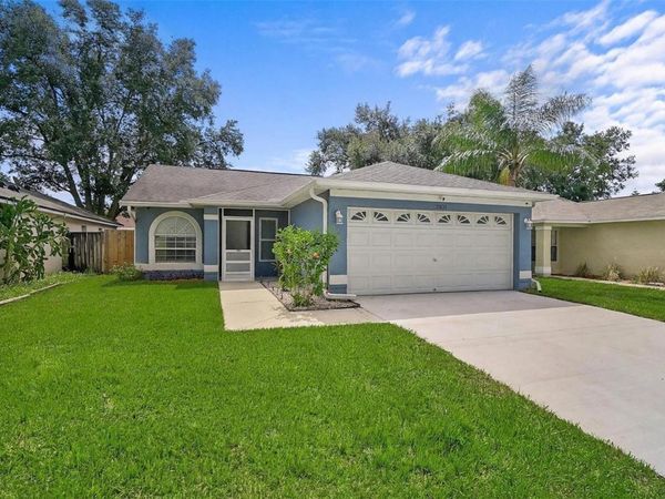 13616 LARAWAY DRIVE , RIVERVIEW, FL 33579