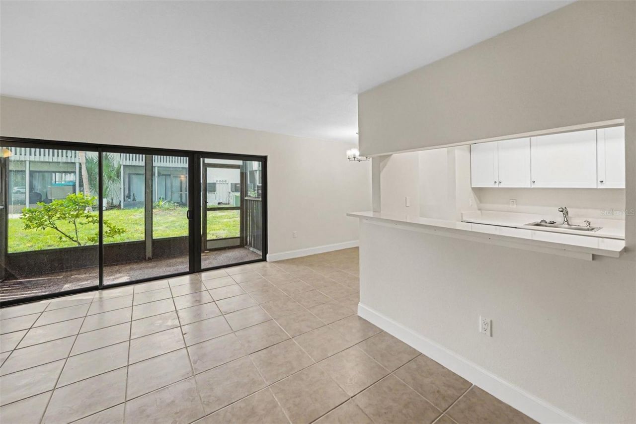 11502 7th Lane N, Unit 1401, Saint Petersburg, FL 33716 Photo