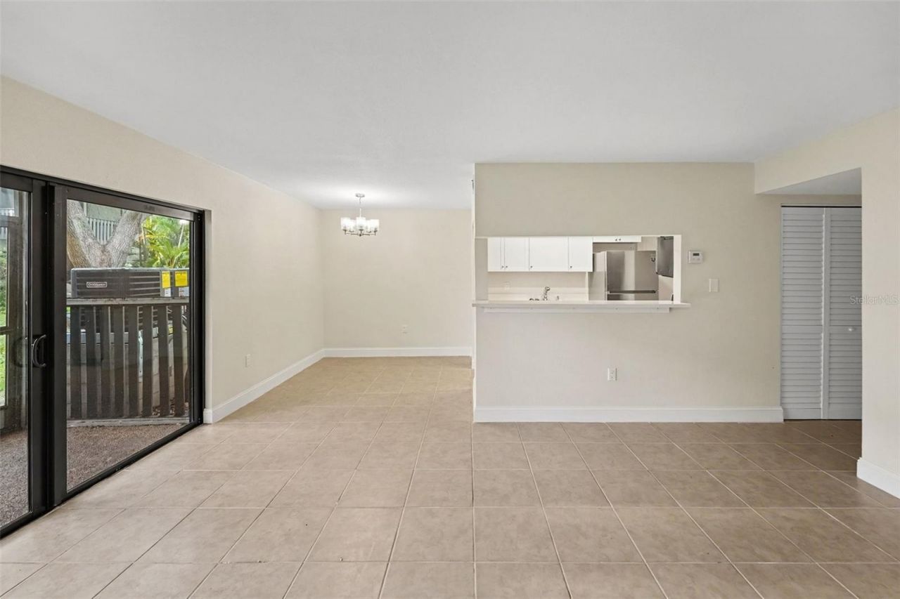 11502 7th Lane N, Unit 1401, Saint Petersburg, FL 33716 Photo