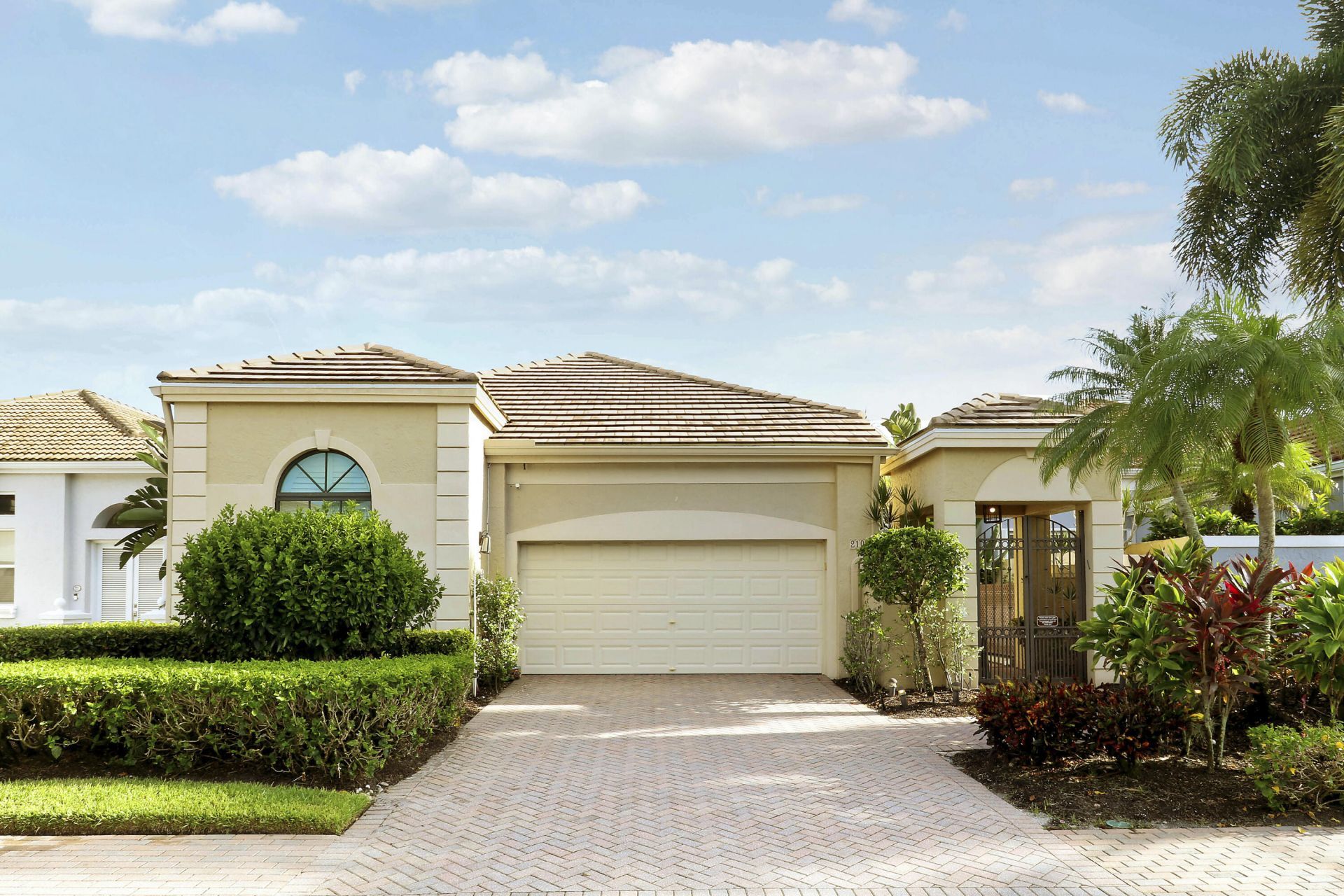 210 Coral Cay Terrace, Palm Beach Gardens, FL 33418 Photo
