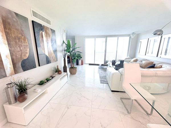 3091 N COURSE Drive, Unit 710, Pompano Beach, FL 33069