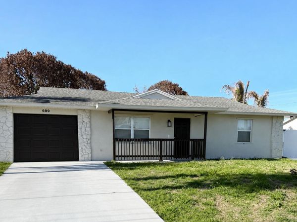 699 NW Riverside Drive, Port St. Lucie, FL 34983