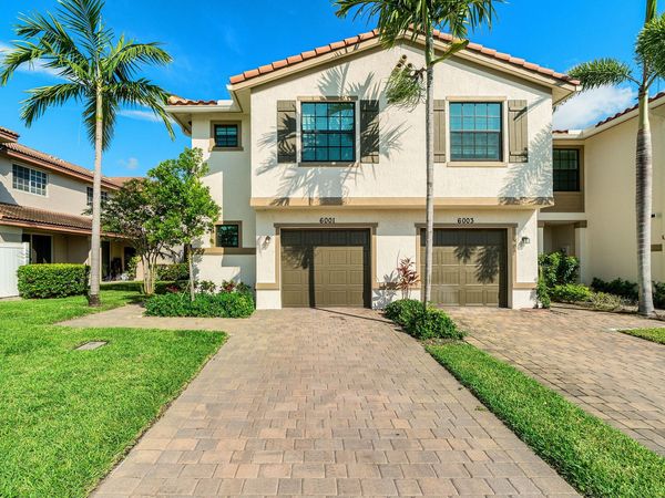 6001 Woods Edge Circle, Riviera Beach, FL 33410