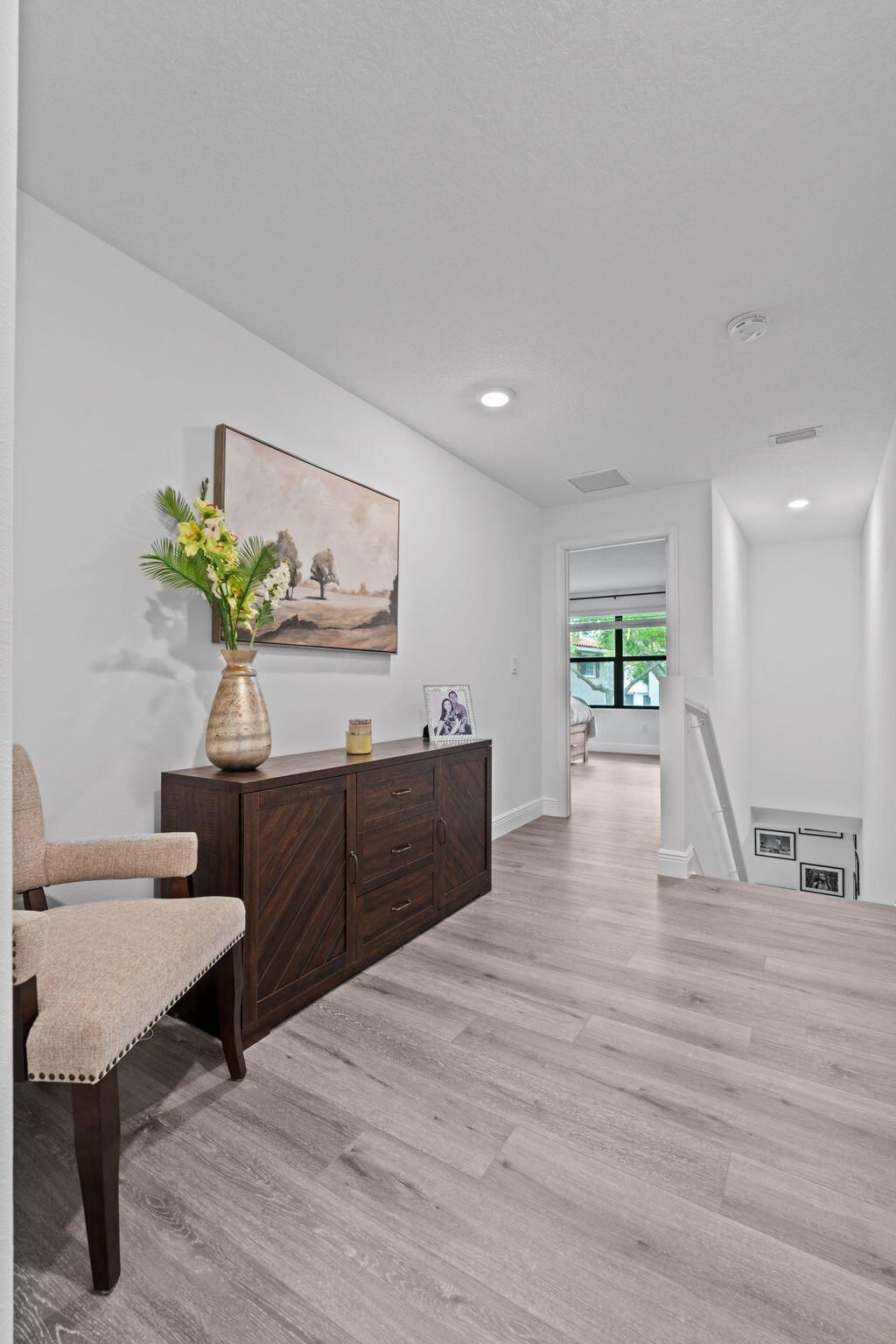 6001 Woods Edge Circle, Riviera Beach, FL 33410 Photo
