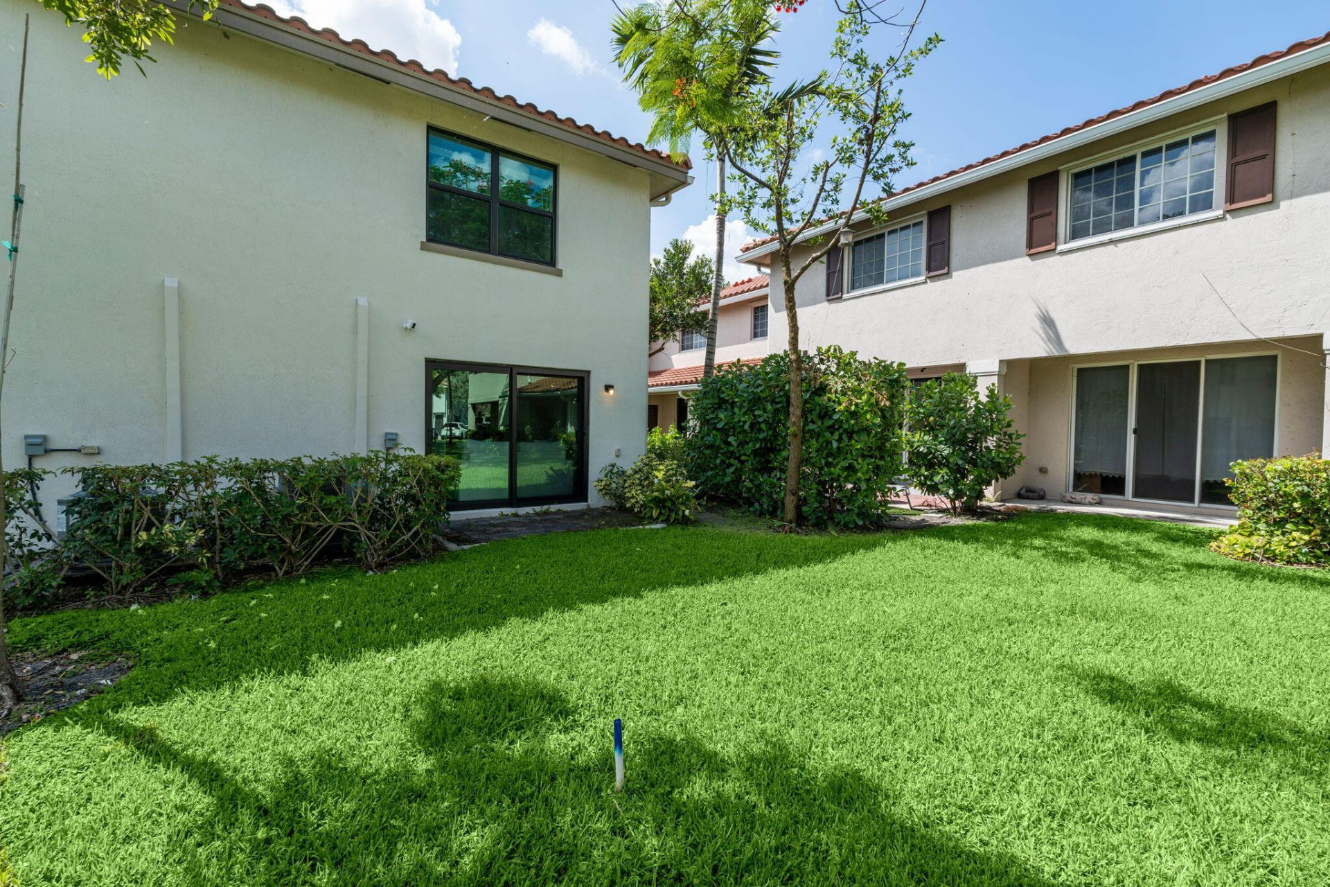 6001 Woods Edge Circle, Riviera Beach, FL 33410 Photo