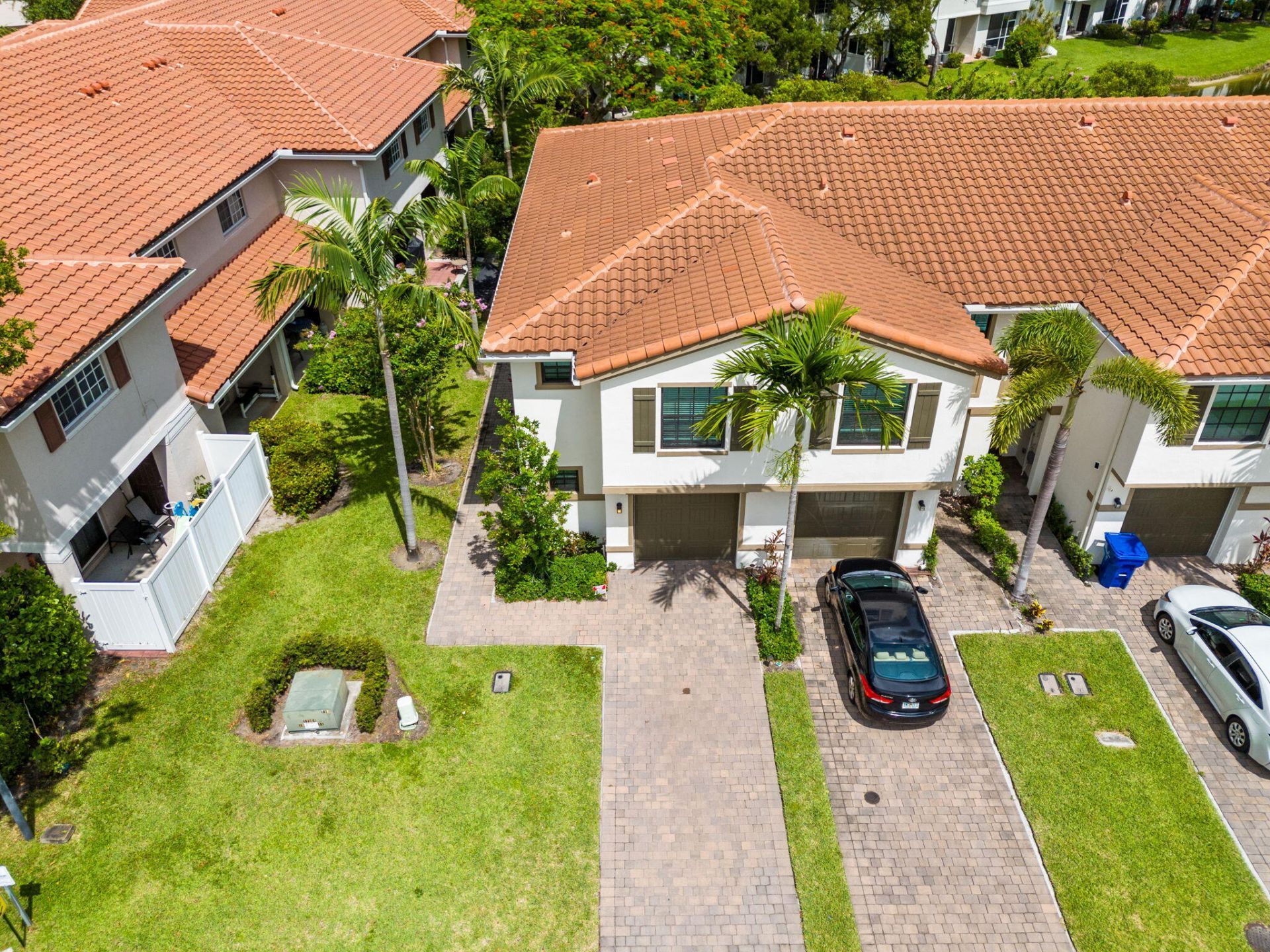 6001 Woods Edge Circle, Riviera Beach, FL 33410 Photo
