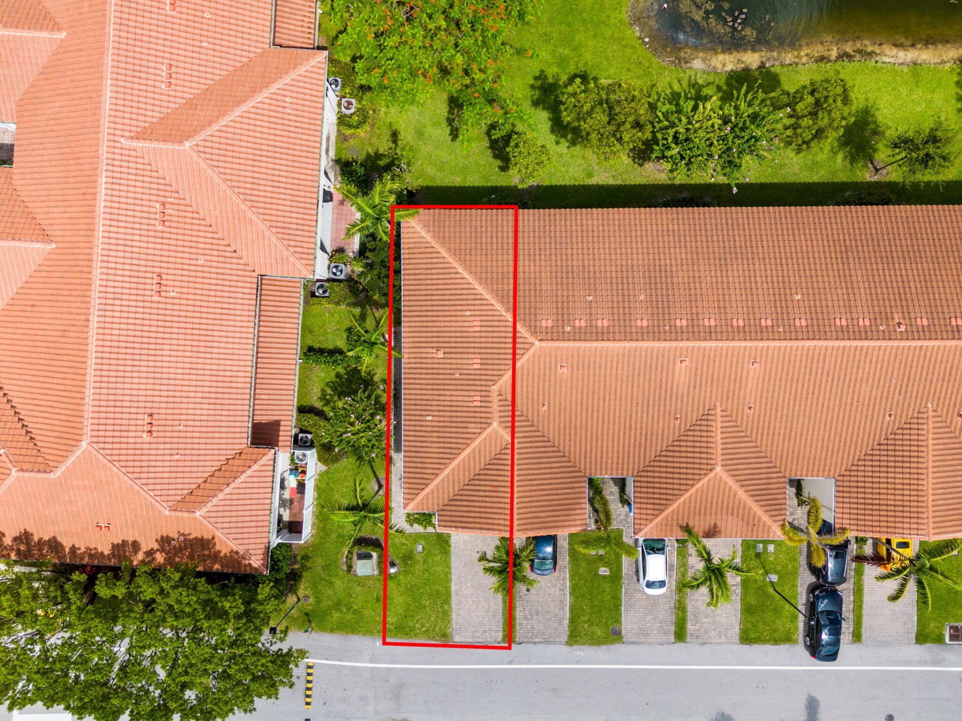 6001 Woods Edge Circle, Riviera Beach, FL 33410 Photo