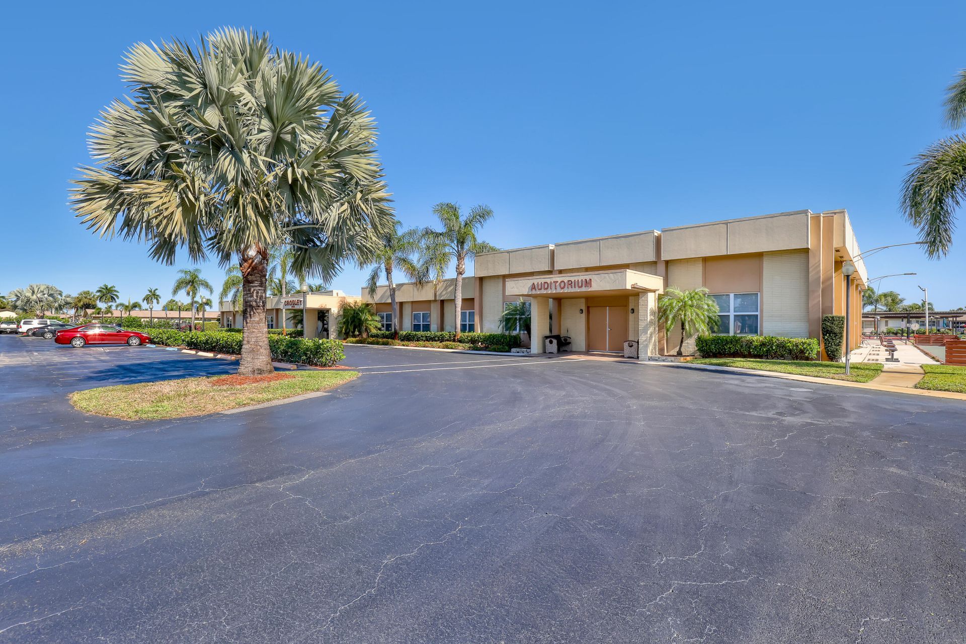 2940 Crosley Drive E, West Palm Beach, FL 33415 Photo