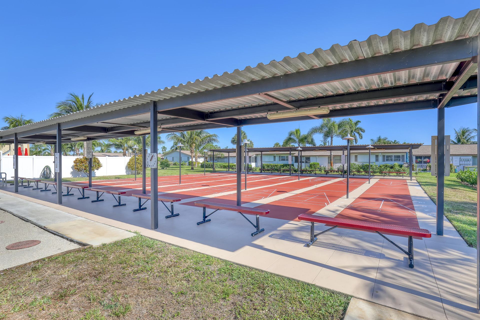 2940 Crosley Drive E, West Palm Beach, FL 33415 Photo