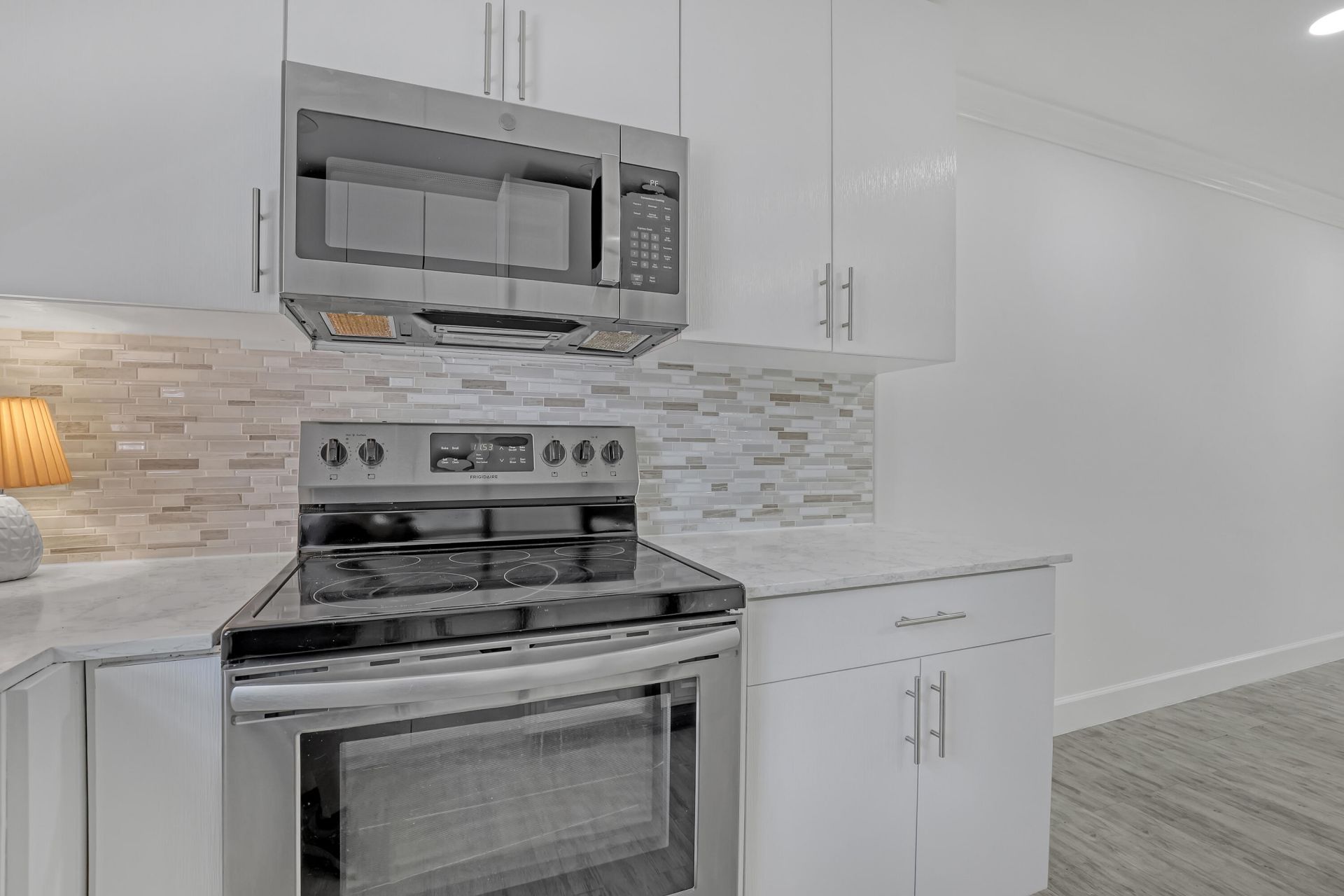 2940 Crosley Drive E, West Palm Beach, FL 33415 Photo