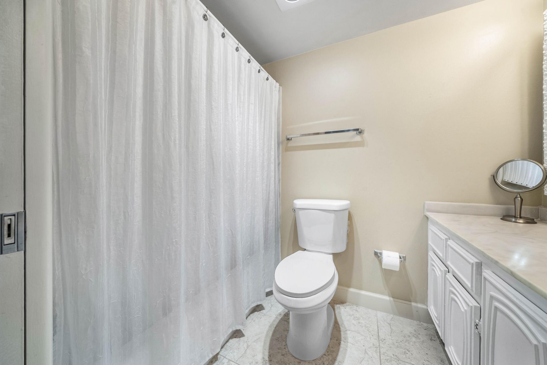 2360 SW 22nd Avenue, Unit 402, Delray Beach, FL 33445 Photo