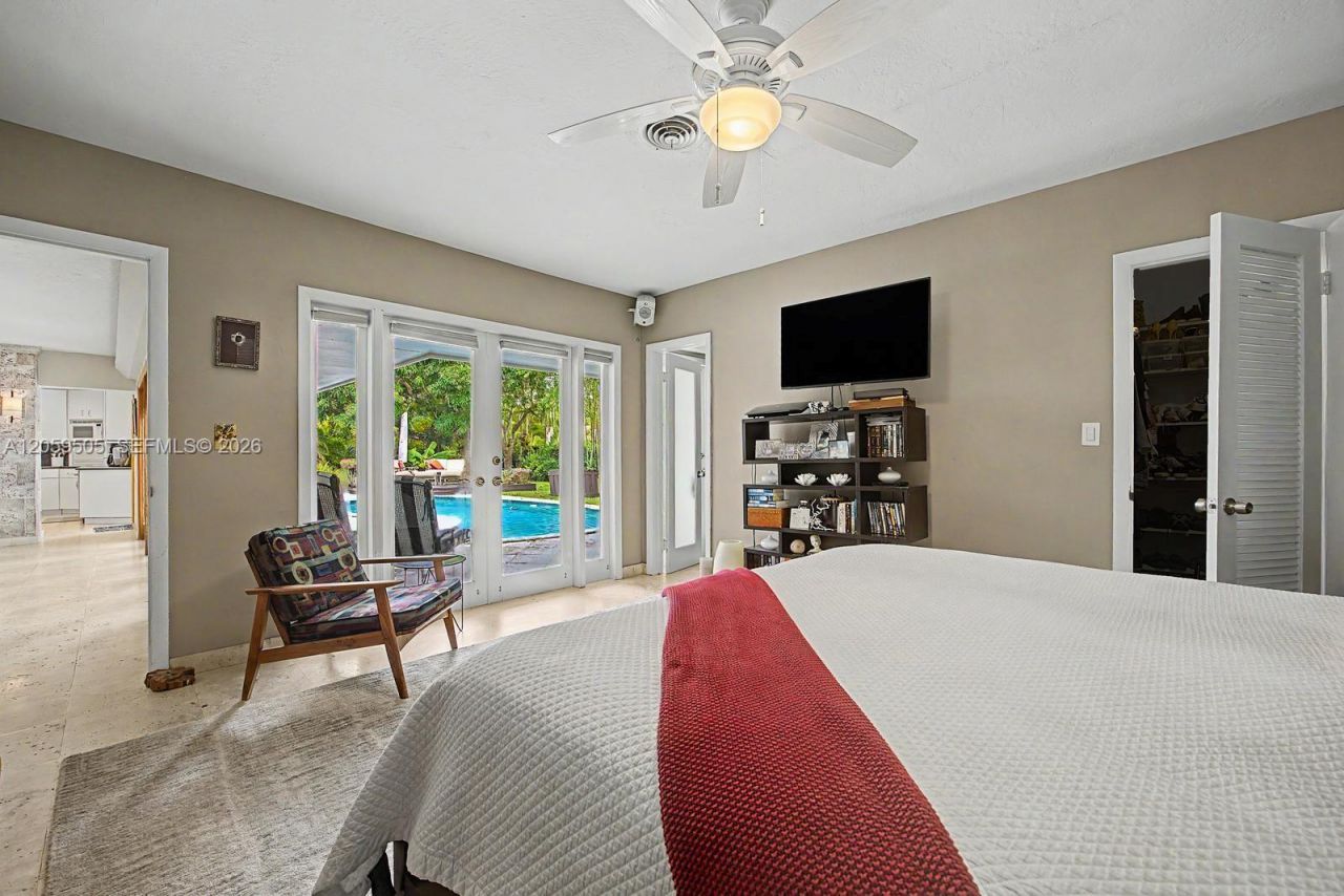 7331 SW 117th Ter , Pinecrest, FL 33156 Photo