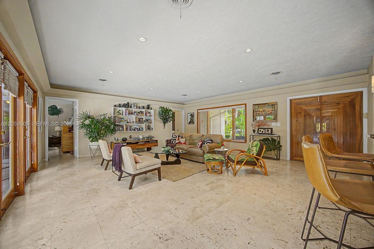 7331 SW 117th Ter , Pinecrest, FL 33156 Photo
