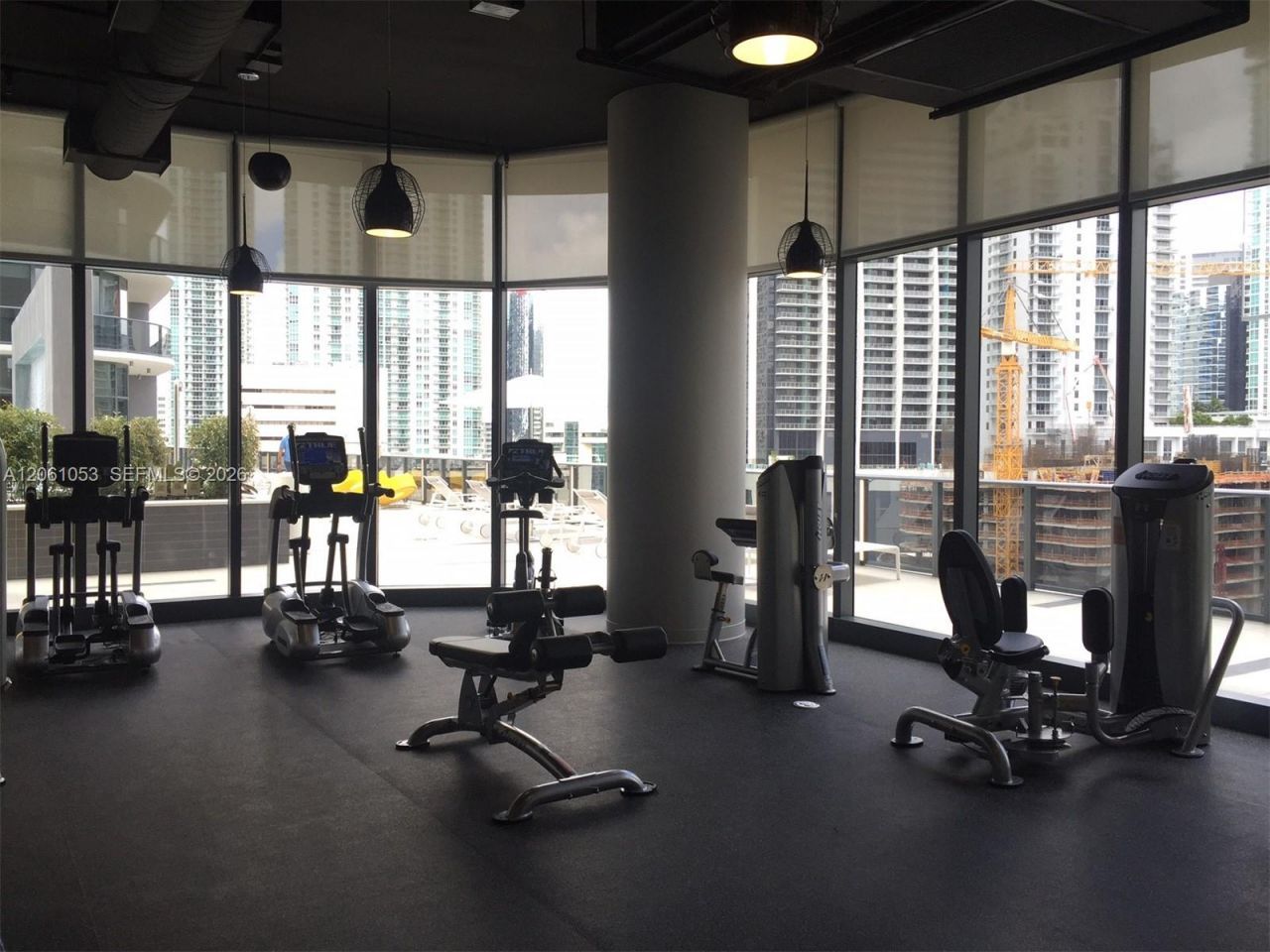 45 SW 9 St , Unit 1607, Miami, FL 33131 Photo