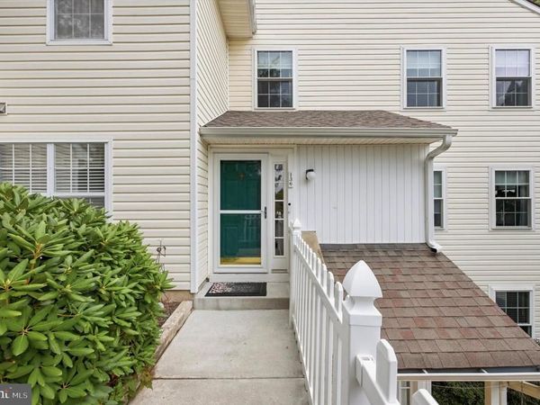136 DEERFIELD COURT, Unit 136, GLEN MILLS, PA 19342