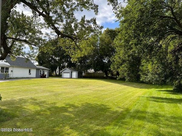 21 Osborne Road, Albany, NY 12205
