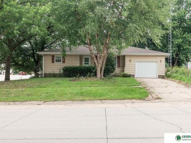 200 Commercial Street, Stromsburg, NE 68666