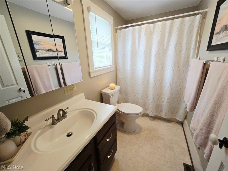 701 Grace Avenue , Coshocton, OH 43812 Photo 25