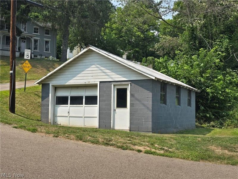 701 Grace Avenue , Coshocton, OH 43812 Photo 37