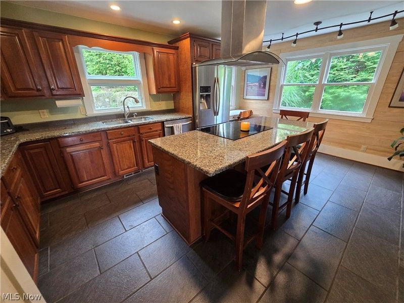 701 Grace Avenue , Coshocton, OH 43812 Photo 7