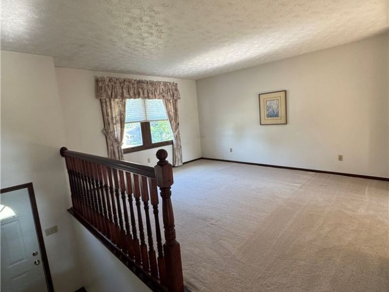 2370 Oak Trace Street , Youngstown, OH 44515 Photo 15