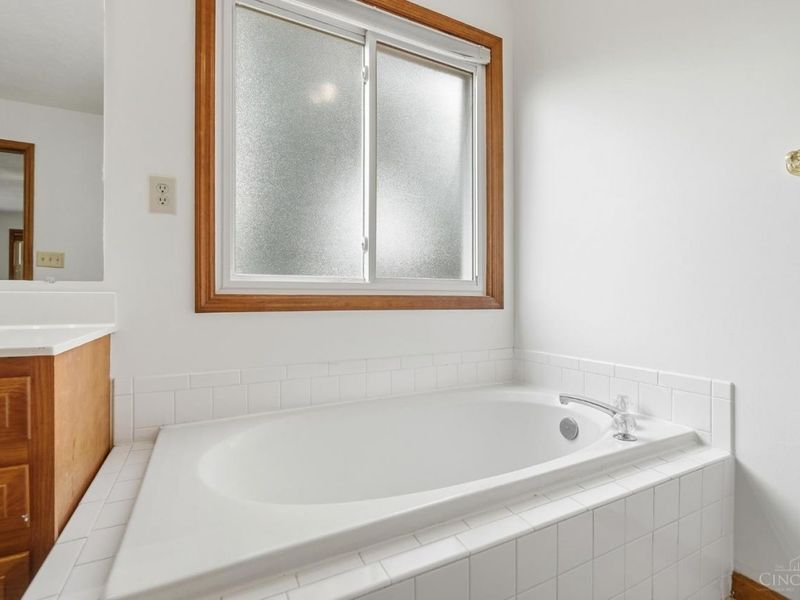 3540 Oak Spring Drive, Fairfield Twp, OH 45011 Photo 19