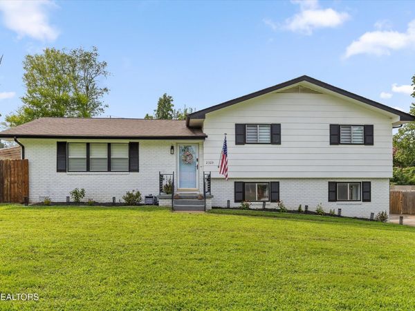 2329 David Lane, Chattanooga, TN 37421