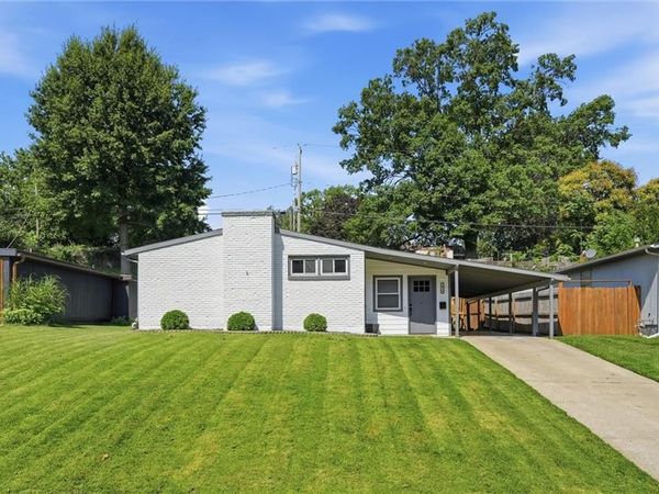 1018 S Appleton Avenue, Independence, MO 64053